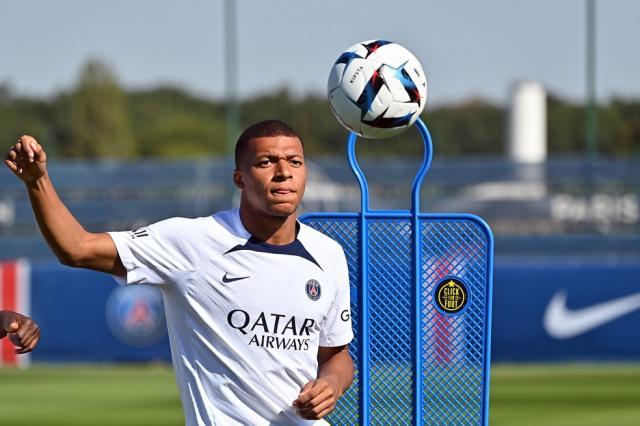 姆巴佩：金球奖前三？本泽马、我和马内