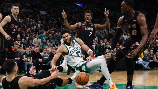 不敌热火再度暴露致命短板 关键球仍是绿军老大难